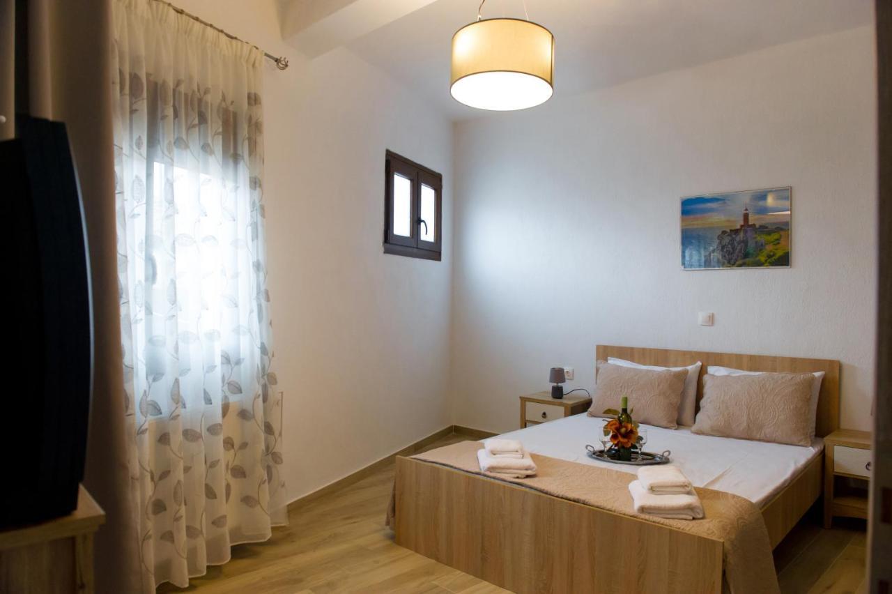 To Petrino Holidays House Metagkitsi Εξωτερικό φωτογραφία