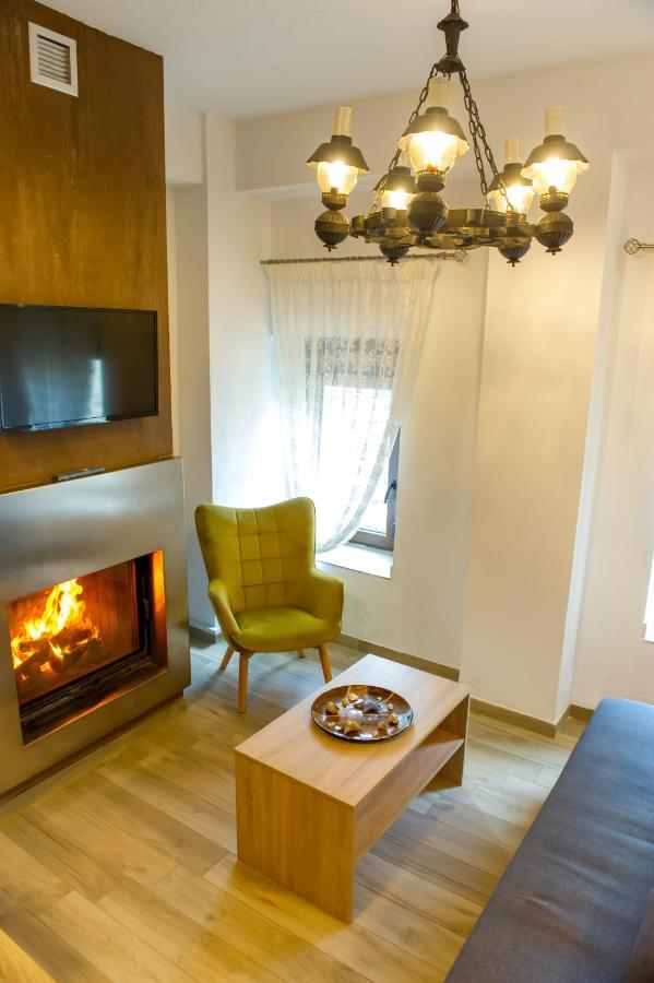 To Petrino Holidays House Metagkitsi Εξωτερικό φωτογραφία